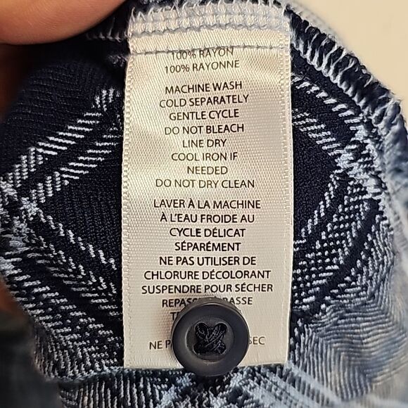 beach lunch lounge wrap front draped crossover flannel plaid Top. Size Large - Picture 9 of 9